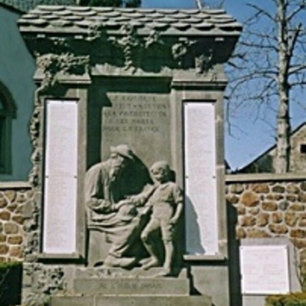 Le Monument aux morts