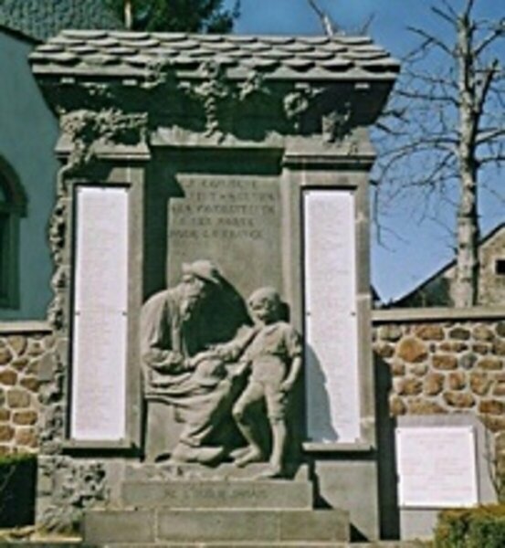 Le Monument aux morts